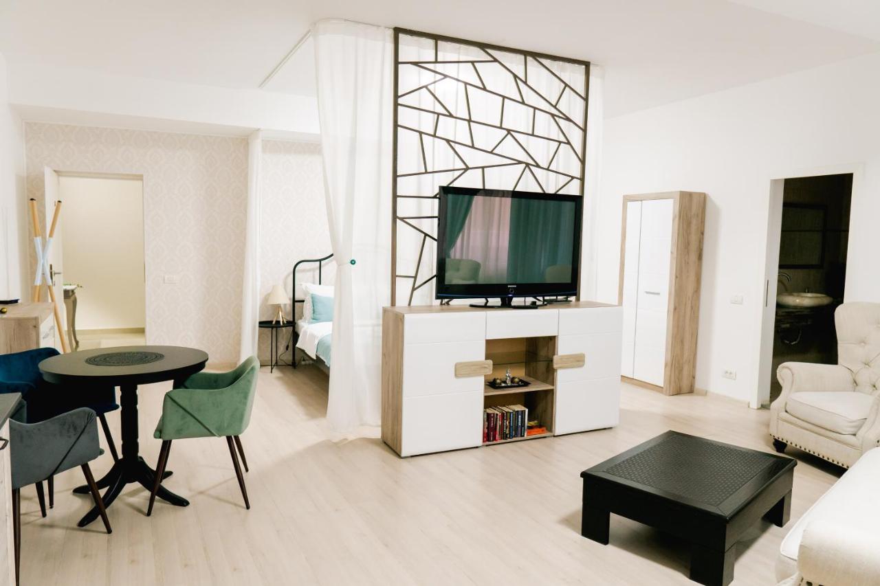 Chic Studio Букурещ Екстериор снимка