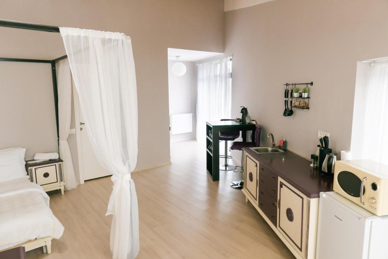 Chic Studio Букурещ Екстериор снимка