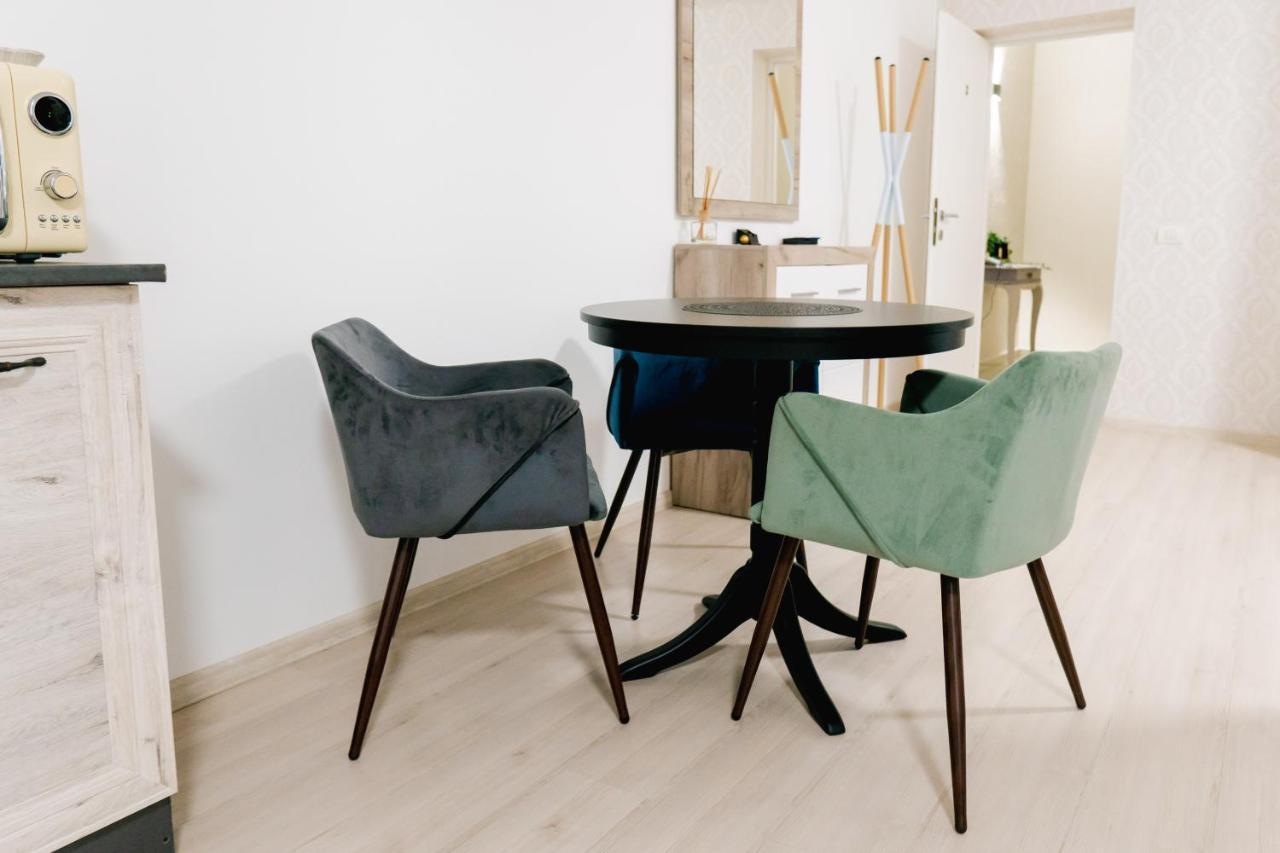 Chic Studio Букурещ Екстериор снимка