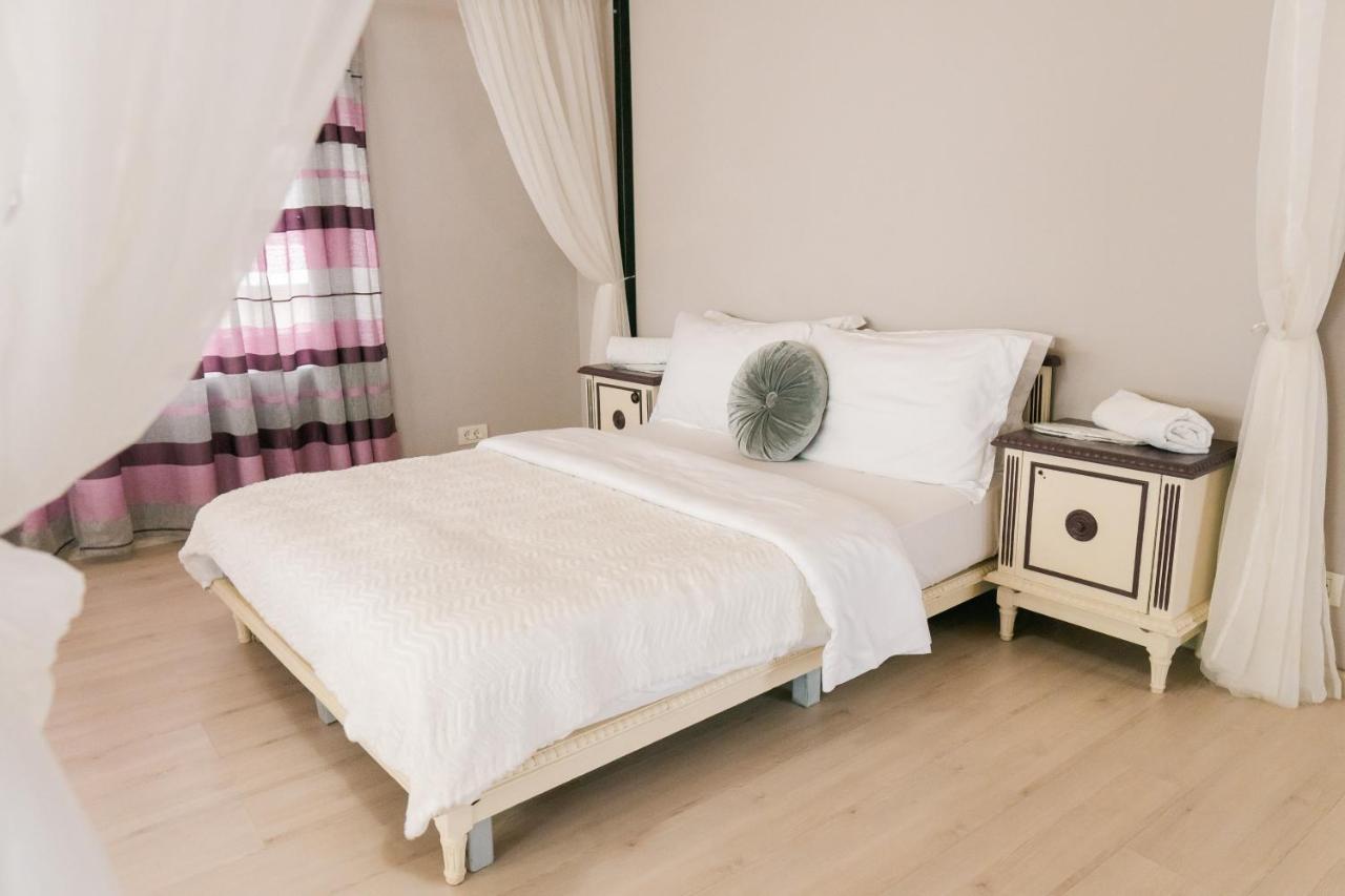 Chic Studio Букурещ Екстериор снимка
