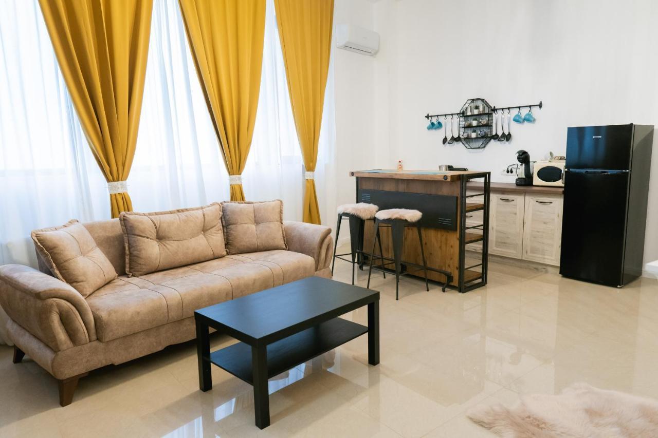 Chic Studio Букурещ Екстериор снимка